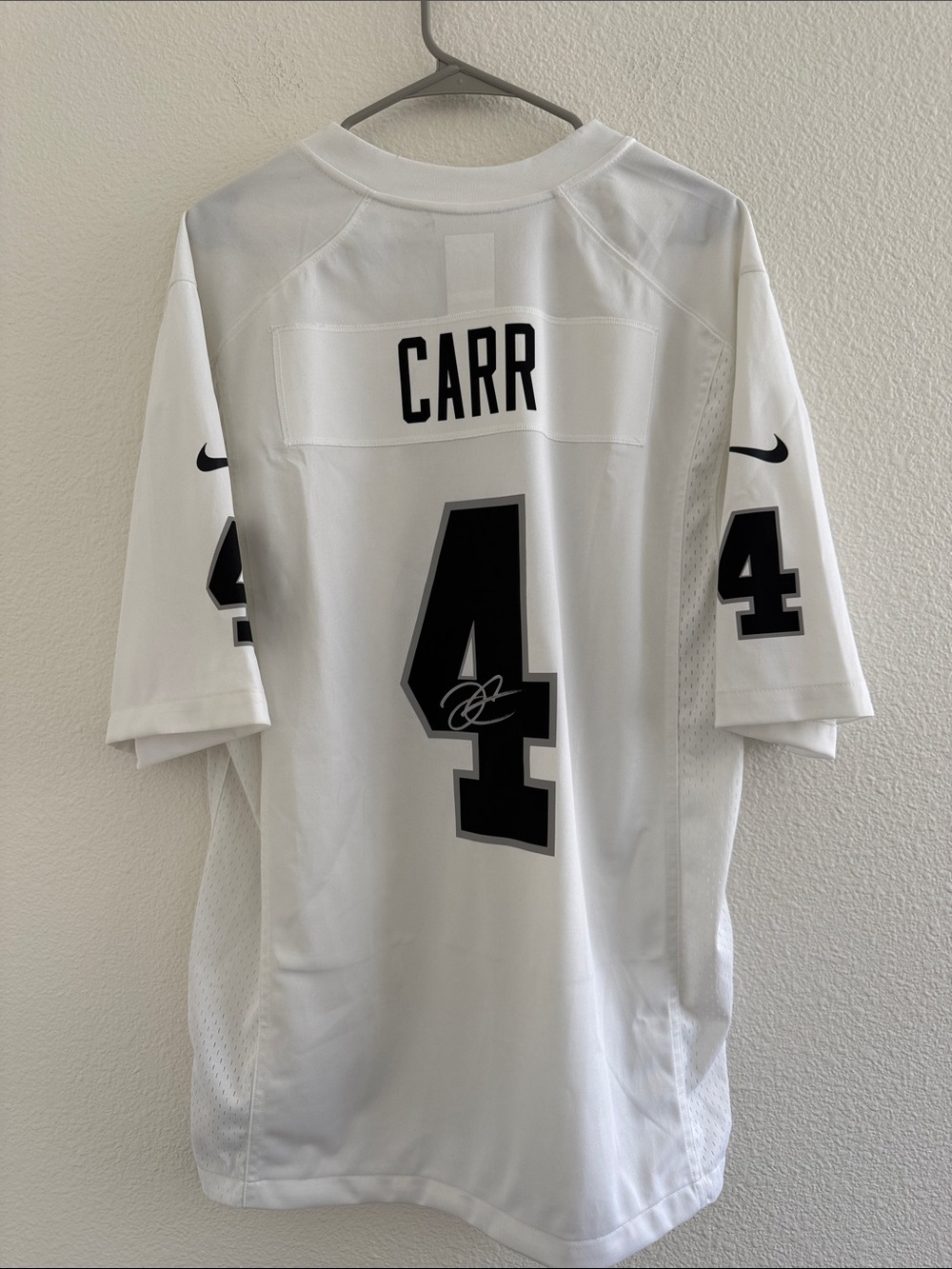 Nike Men’s Derek Carr Raiders Signed Jersey